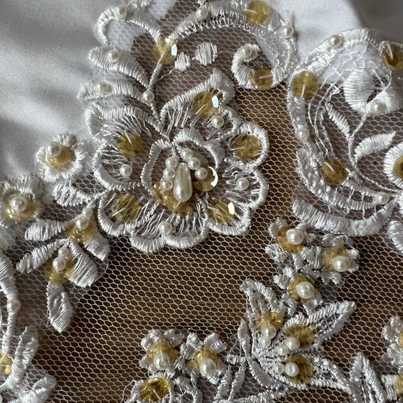 Vintage 1980s Pearl Beaded Wedding Gown | Basque Waist | Cathedral Train - Picture 15 of 16